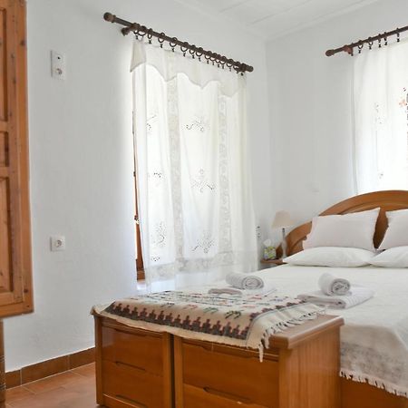 Grandmas Guest House Ídra Kültér fotó