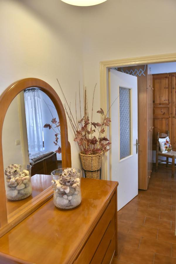 Grandmas Guest House Ídra Kültér fotó
